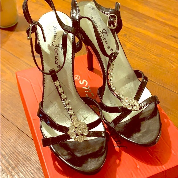 Diamond 💎 High Heels 👠 - Picture 1 of 8
